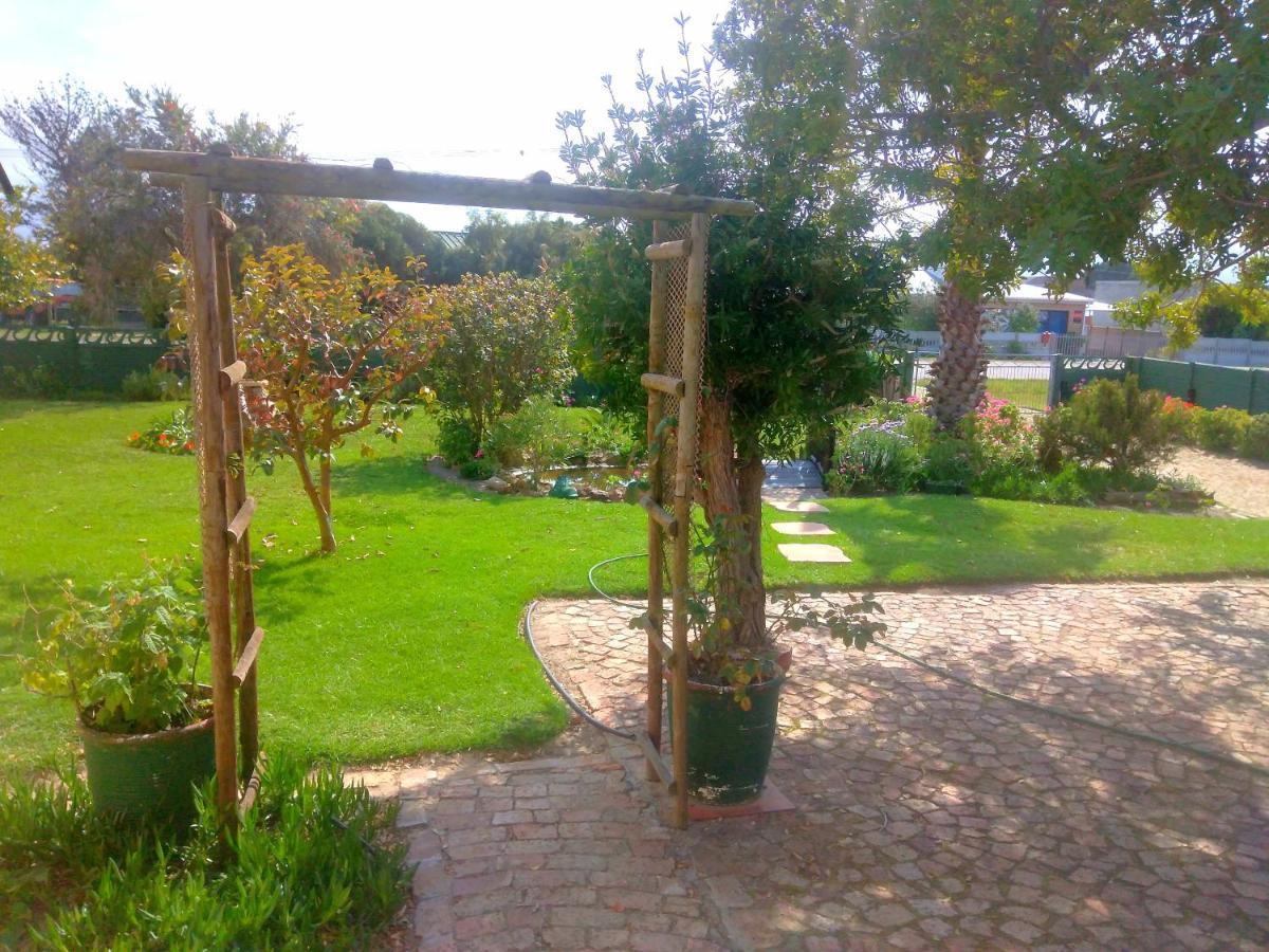 Fisherhaven Guest House Херманус Екстериор снимка